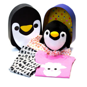 Fluffy Cuddle<br>Set & Plush